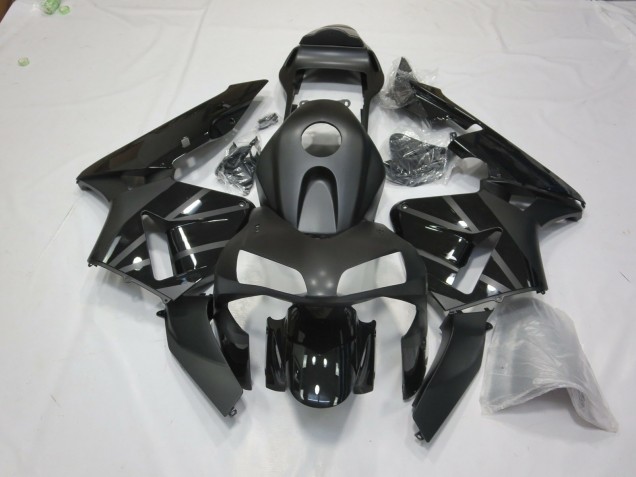 03-04 Noir Mat CBR600RR Carénage