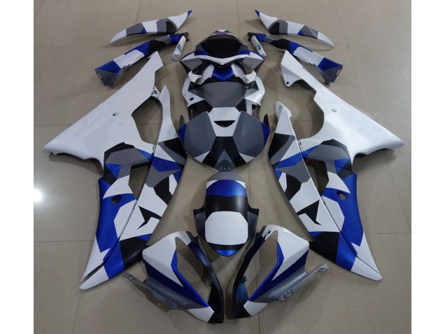 08-16 Neige Bleue Camo R6 Carénage