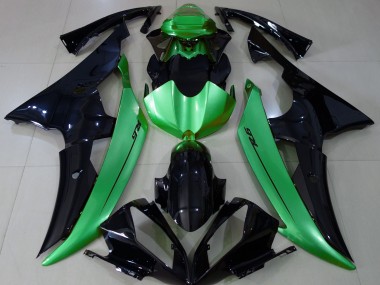 08-16 Noir Brillant & Vert Clair R6 Carénage