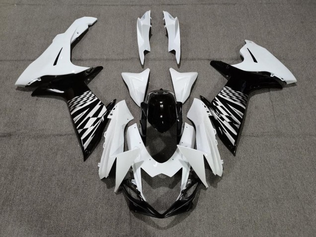 11-24 Noir Blanc & Argent GSXR 600-750 Carénage 11-24 Noir Blanc & Argent GSXR 600-750 Carénage