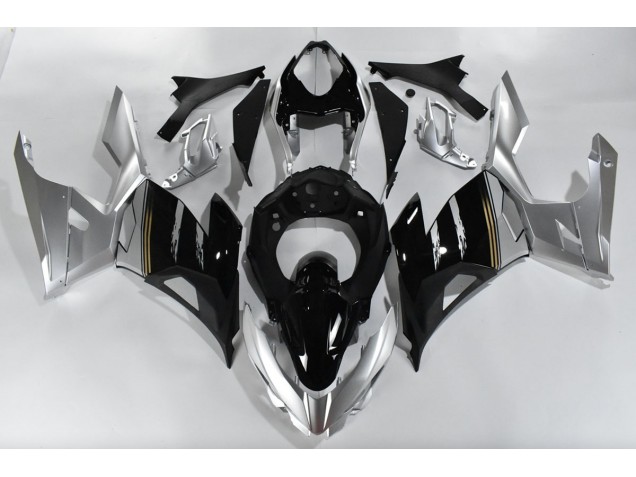 18-23 Argent & Noir Ninja 400 Carénage